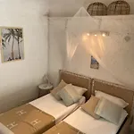 Seaview Villa, 4 Bedrooms, 5 Min Walk To *