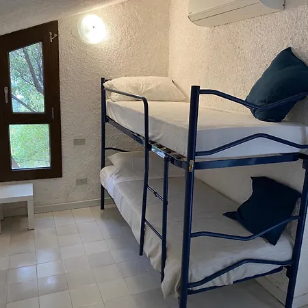 Villa Seaview Villa, 4 Bedrooms, 5 Min Walk To