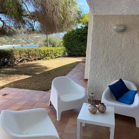Villa Seaview Villa, 4 Bedrooms, 5 Min Walk To *
