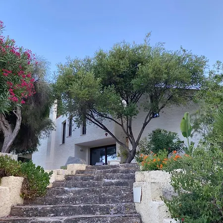 Seaview Villa, 4 Bedrooms, 5 Min Walk To * 토레 델레 스텔레