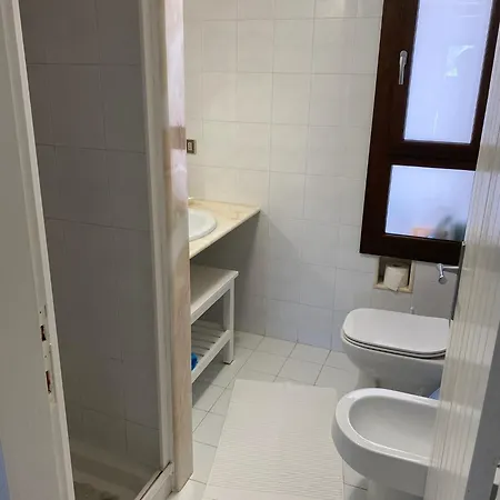 Seaview Villa, 4 Bedrooms, 5 Min Walk To Torre delle Stelle