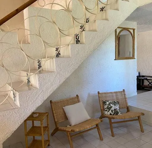 Seaview Villa, 4 Bedrooms, 5 Min Walk To Villa Torre delle Stelle