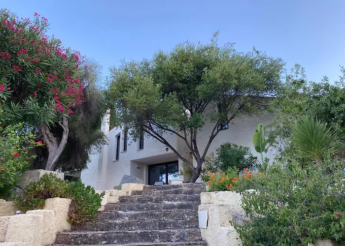 Seaview Villa, 4 Bedrooms, 5 Min Walk To * 托雷德尔斯泰尔